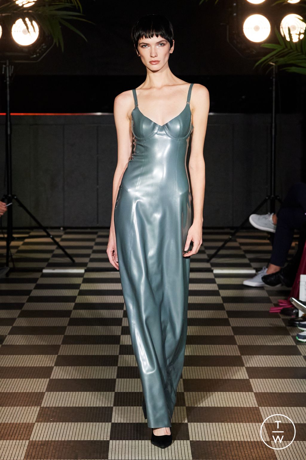 Fashion Week Paris Spring/Summer 2023 look 29 from the AVELLANO collection 女装