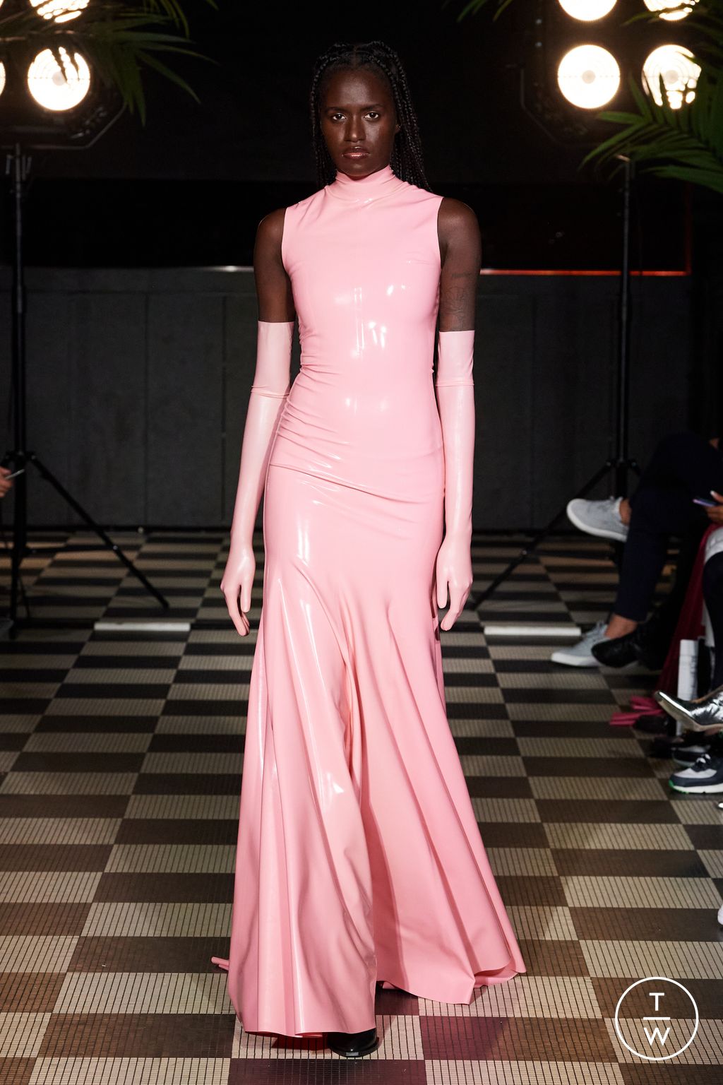 Fashion Week Paris Spring/Summer 2023 look 30 from the AVELLANO collection 女装
