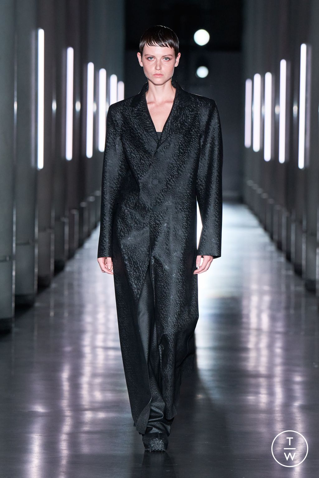 Fashion Week Paris Spring/Summer 2024 look 1 from the AVELLANO collection womenswear