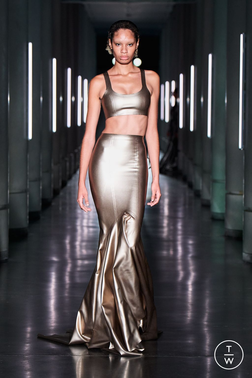 Fashion Week Paris Spring/Summer 2024 look 26 from the AVELLANO collection womenswear