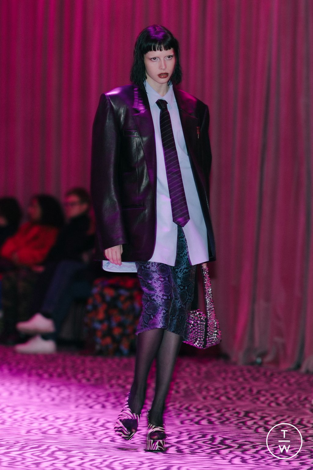 Fashion Week New York Fall/Winter 2023 look 12 de la collection Alexander Wang womenswear