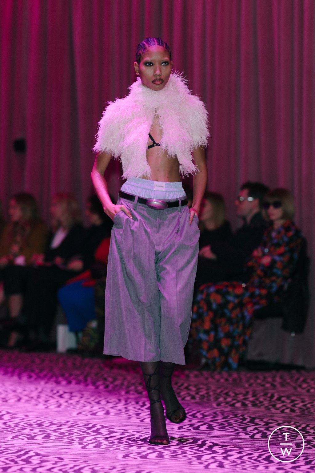 Fashion Week New York Fall/Winter 2023 look 15 de la collection Alexander Wang womenswear