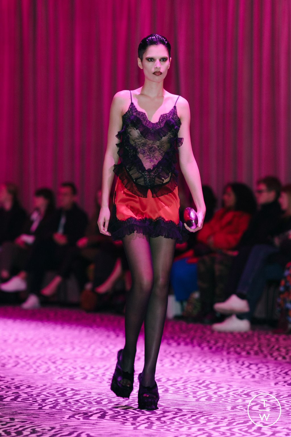 Fashion Week New York Fall/Winter 2023 look 20 de la collection Alexander Wang womenswear
