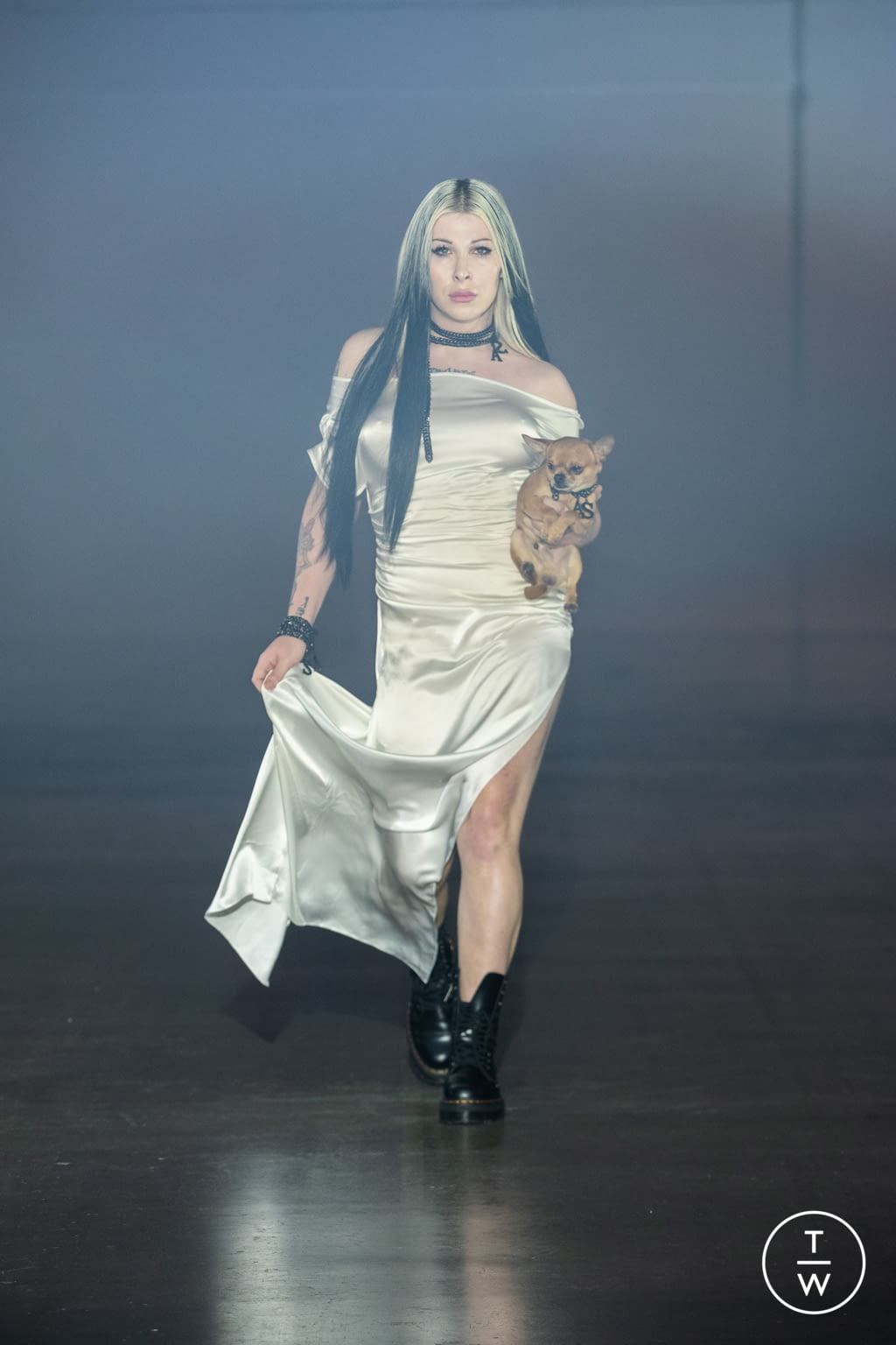 Fashion Week London Fall/Winter 2021 look 34 from the Art School collection 女装