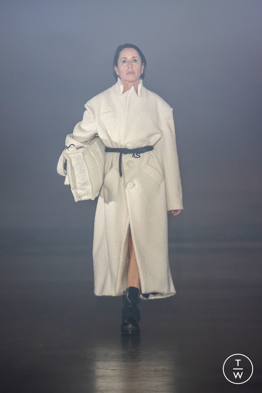 Fashion Week London Fall/Winter 2021 look 38 from the Art School collection 女装