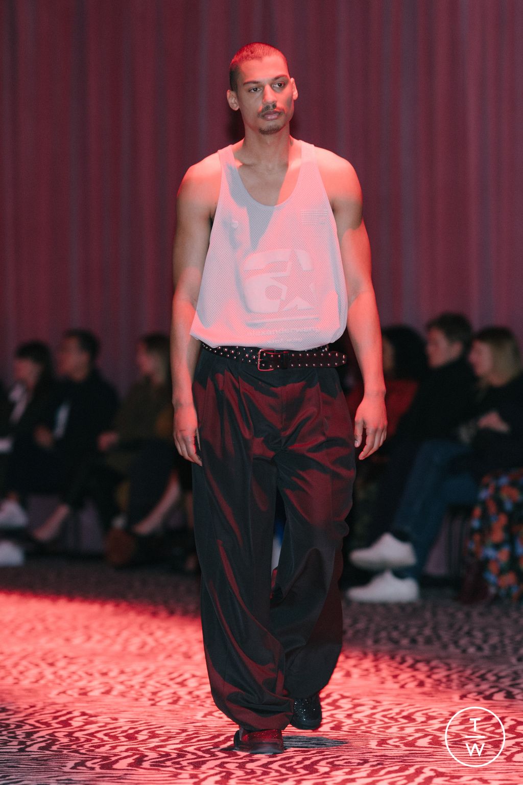 Fashion Week New York Fall/Winter 2023 look 41 from the Alexander Wang collection womenswear