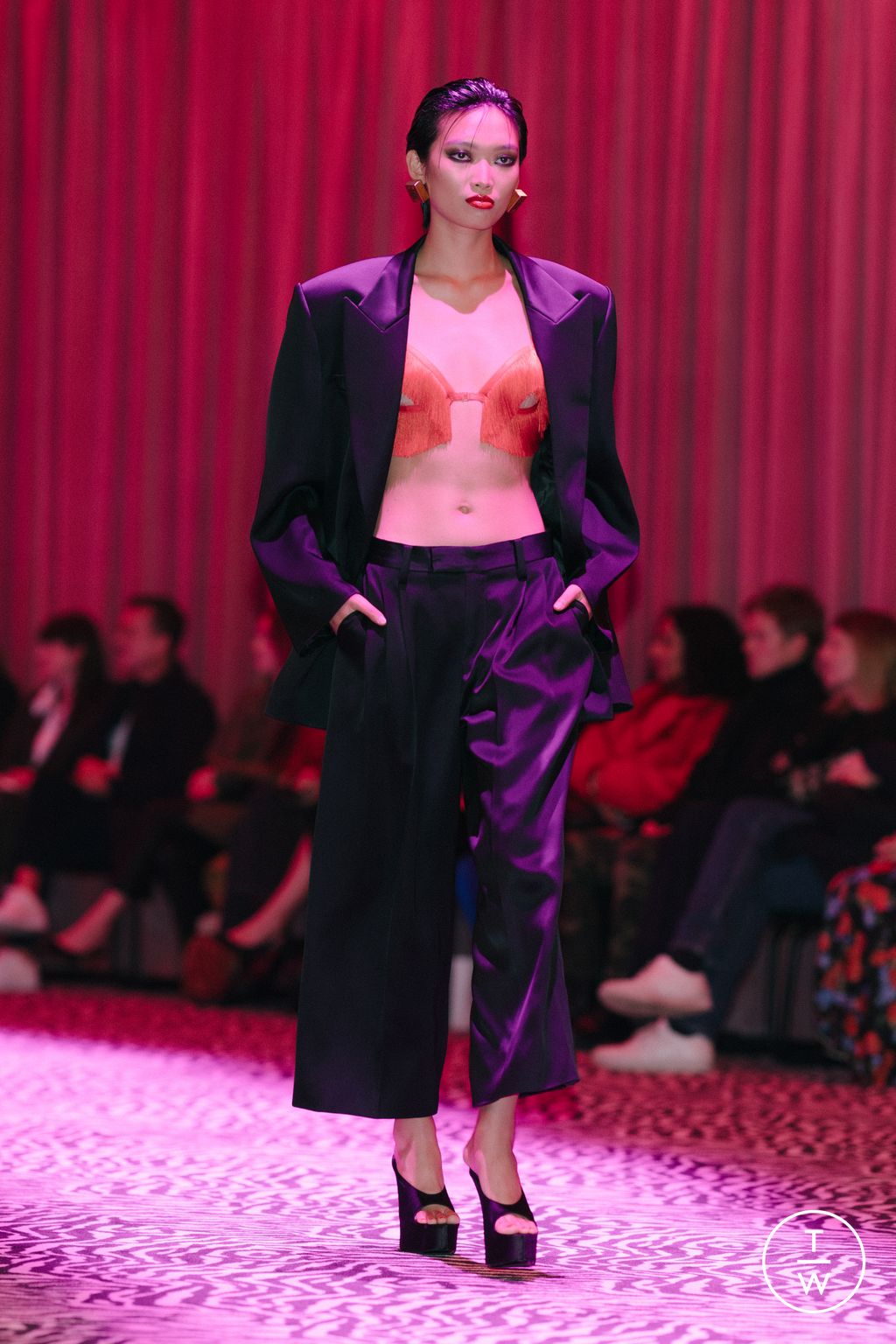 Fashion Week New York Fall/Winter 2023 look 51 de la collection Alexander Wang womenswear