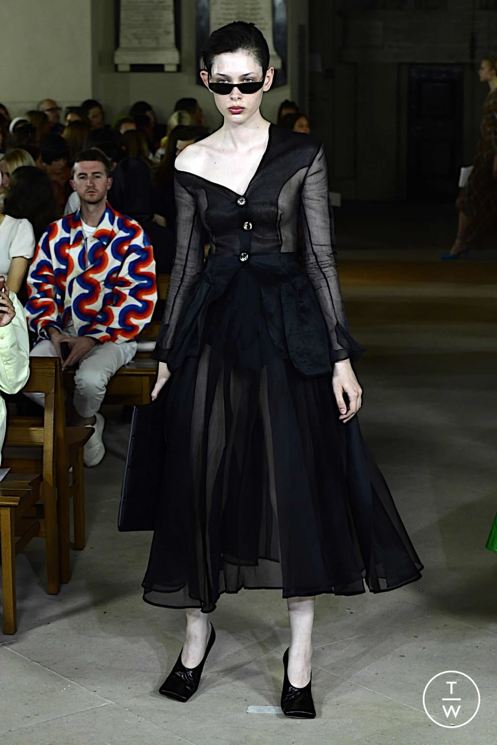 Fashion Week London Spring/Summer 2020 look 32 from the A.W.A.K.E MODE collection womenswear