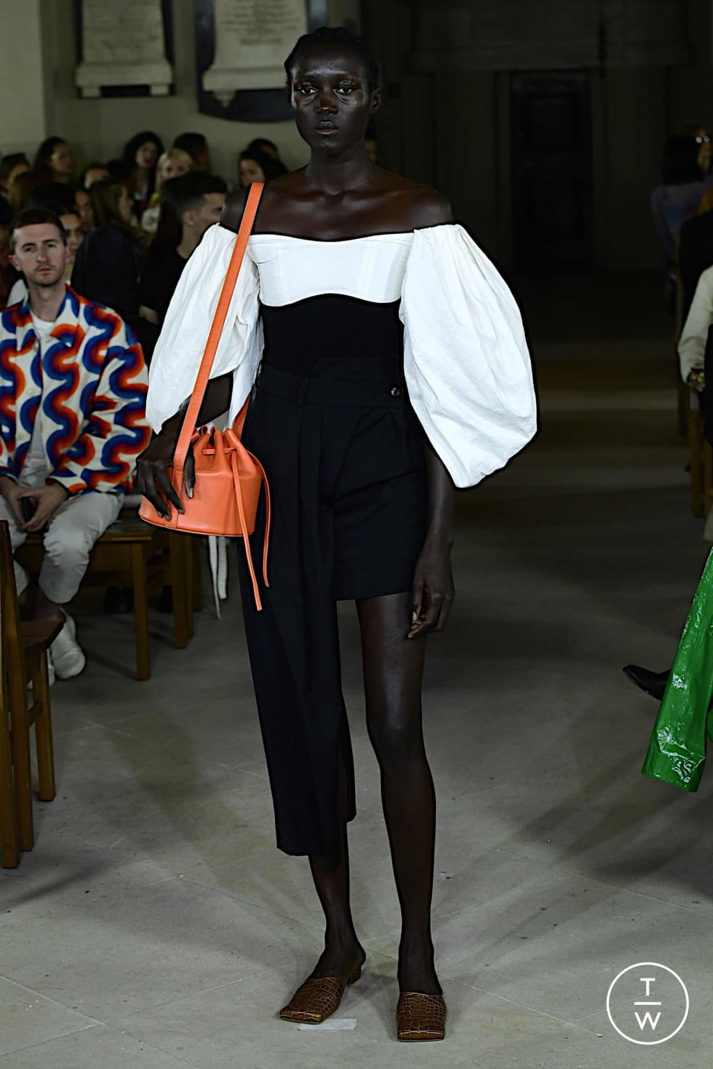 Fashion Week London Spring/Summer 2020 look 39 from the A.W.A.K.E MODE collection womenswear