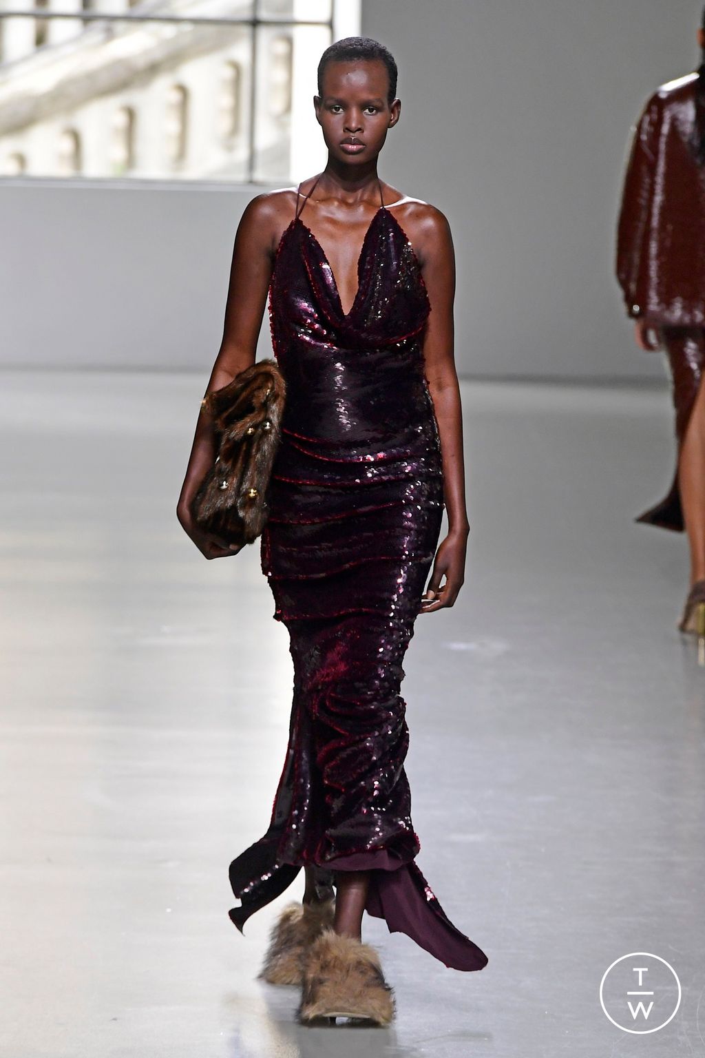 Fashion Week Paris Fall/Winter 2023 look 14 from the A.W.A.K.E MODE collection 女装