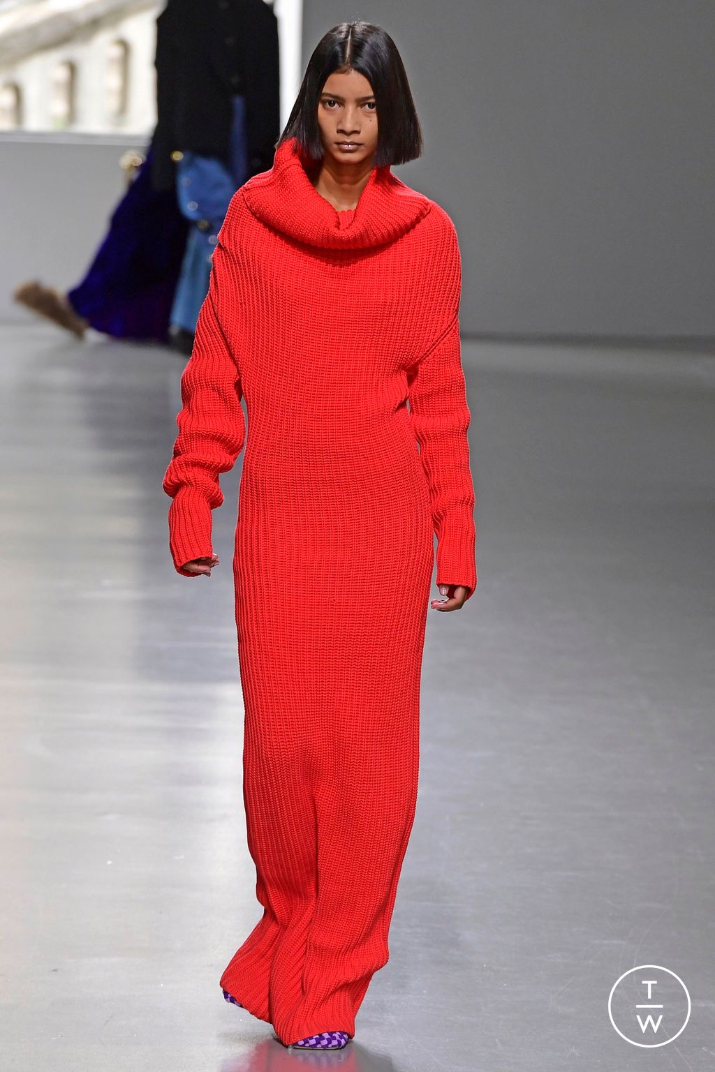 Fashion Week Paris Fall/Winter 2023 look 24 from the A.W.A.K.E MODE collection womenswear