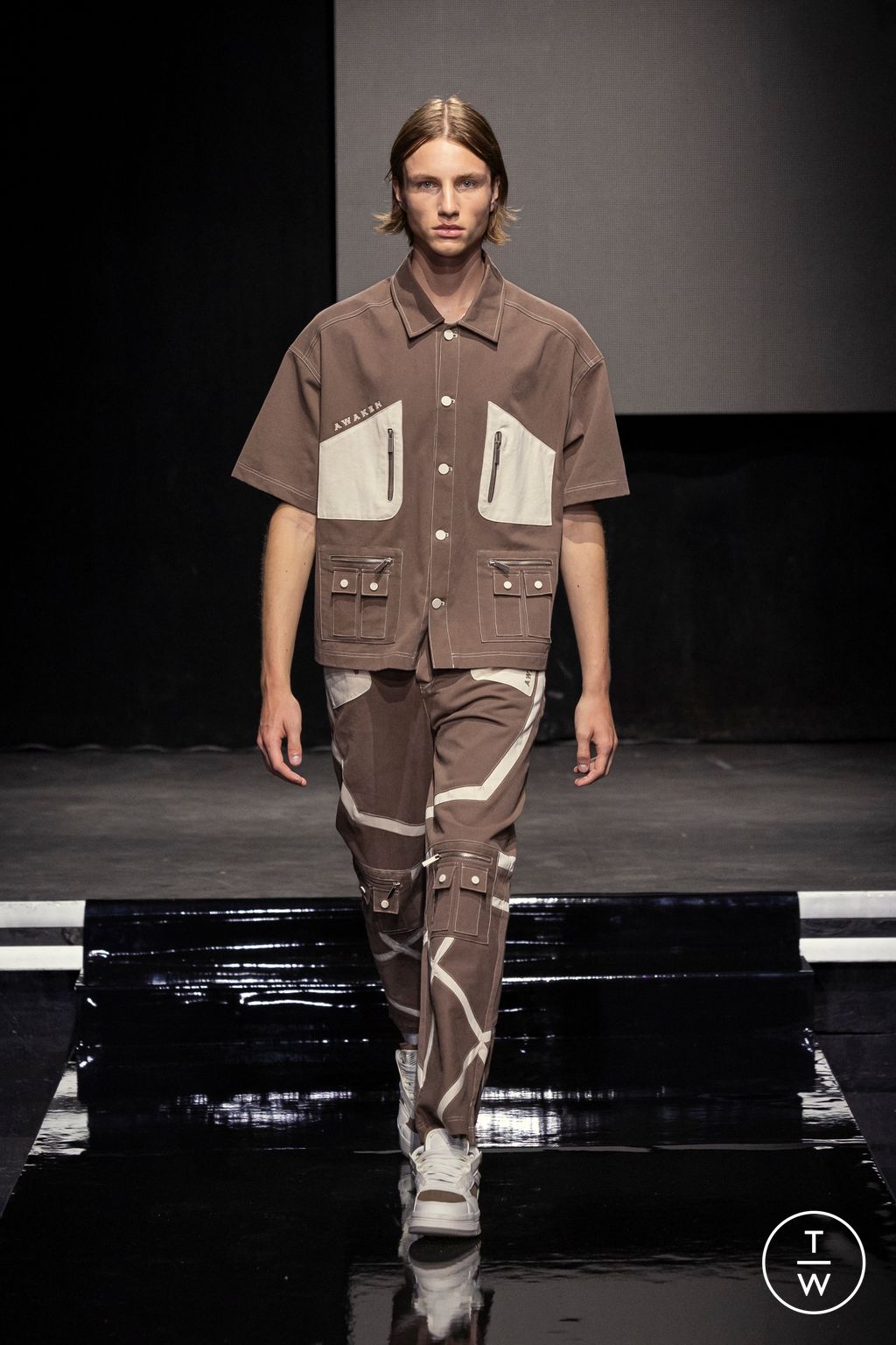 Fashion Week Paris Spring-Summer 2025 look 12 de la collection Saudi 100 menswear