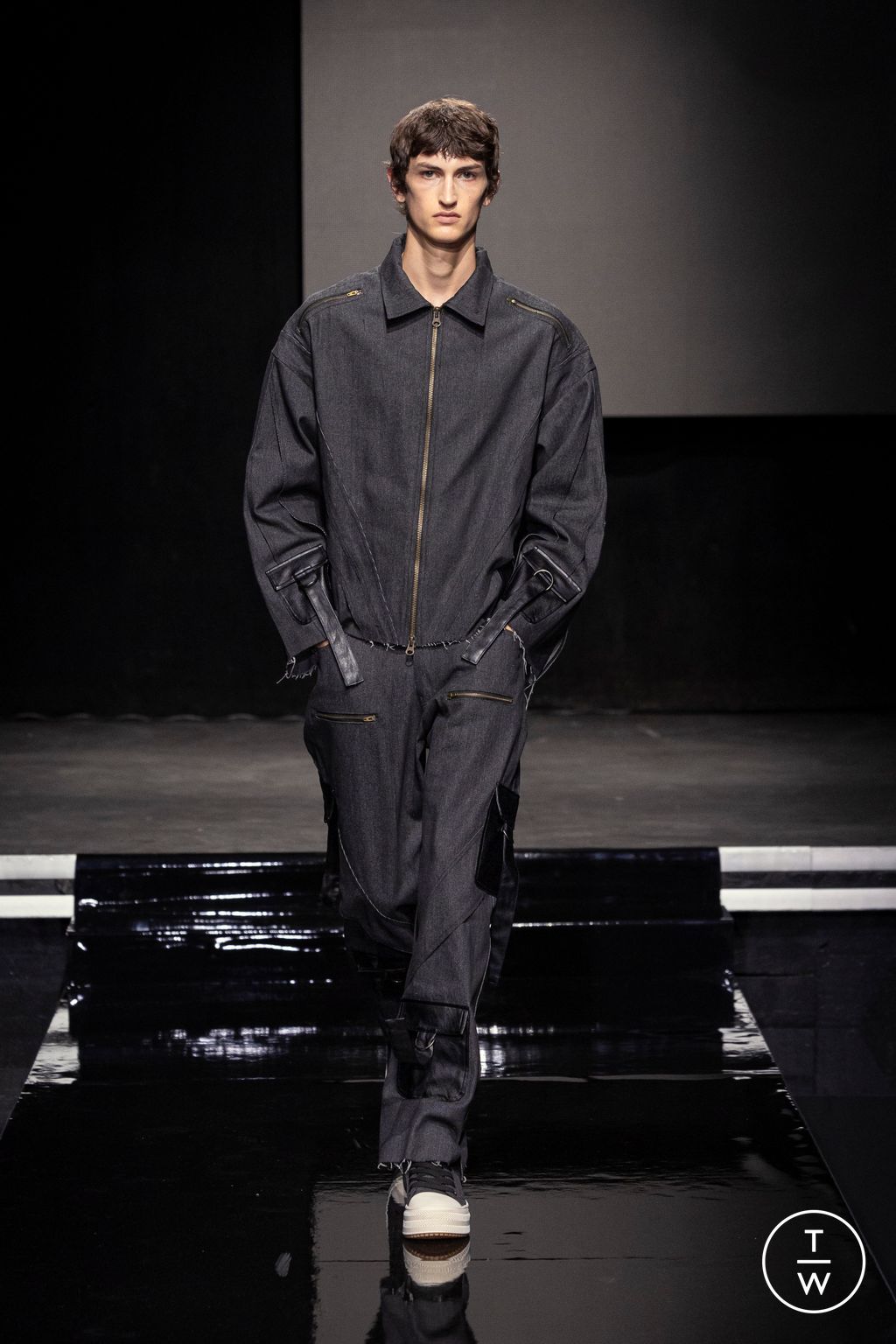 Fashion Week Paris Spring-Summer 2025 look 15 from the Saudi 100 collection menswear