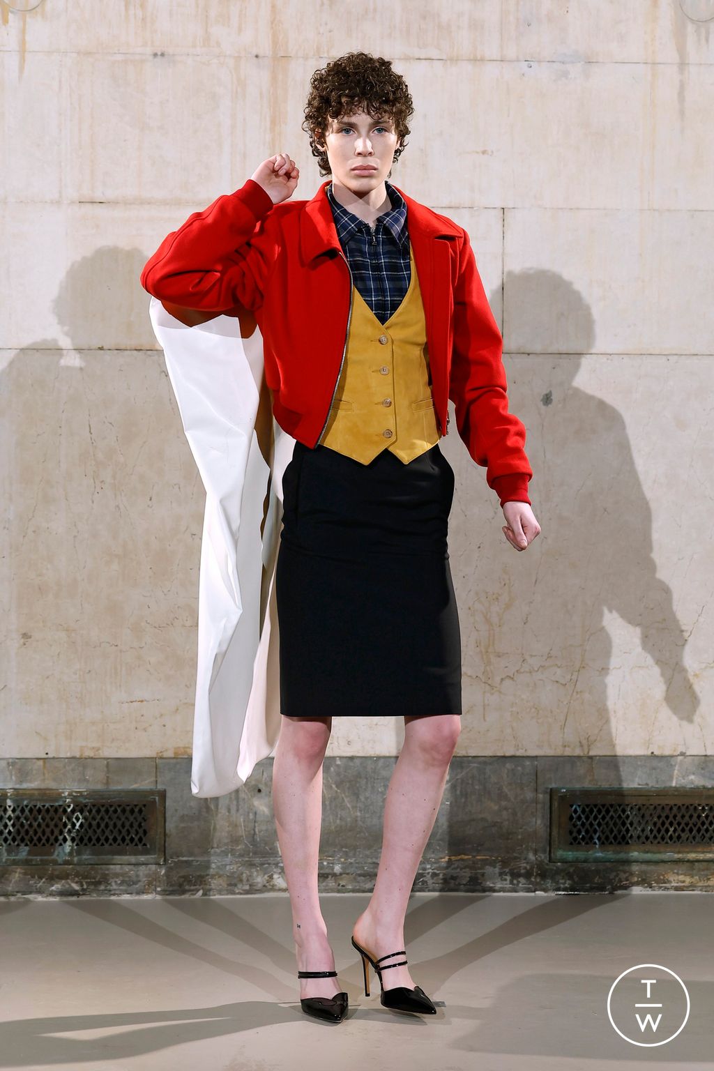 Fashion Week New York Fall/Winter 2026 look 9 from the AWGE collection womenswear