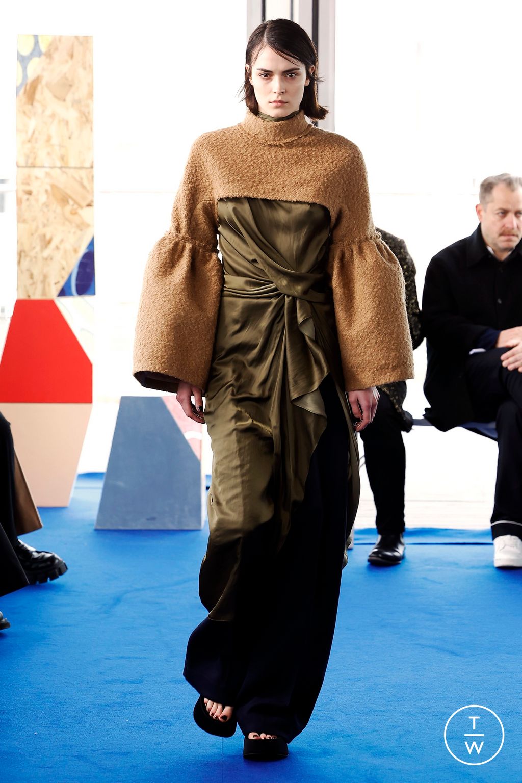 Fashion Week Paris Fall/Winter 2023 look 7 de la collection AZ Factory womenswear