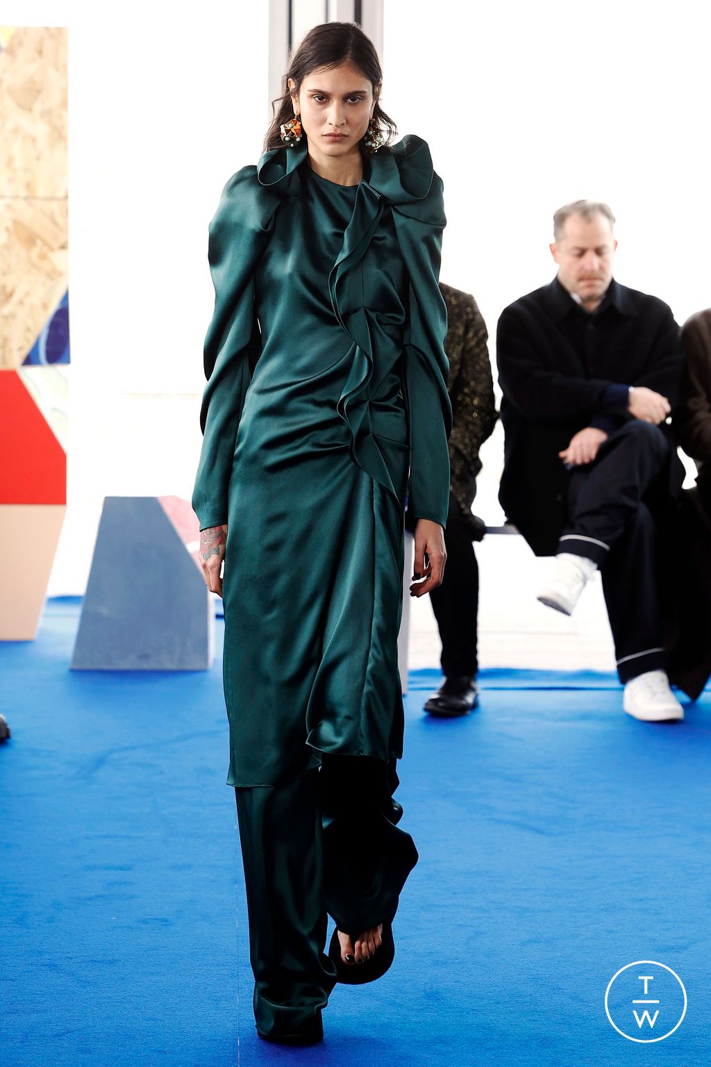 Fashion Week Paris Fall/Winter 2023 look 22 de la collection AZ Factory womenswear