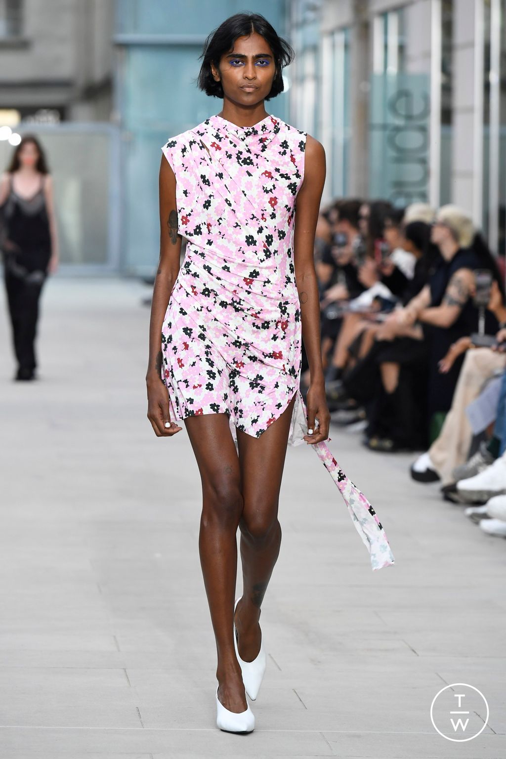 Fashion Week Paris Spring/Summer 2024 look 22 from the AZ Factory collection womenswear