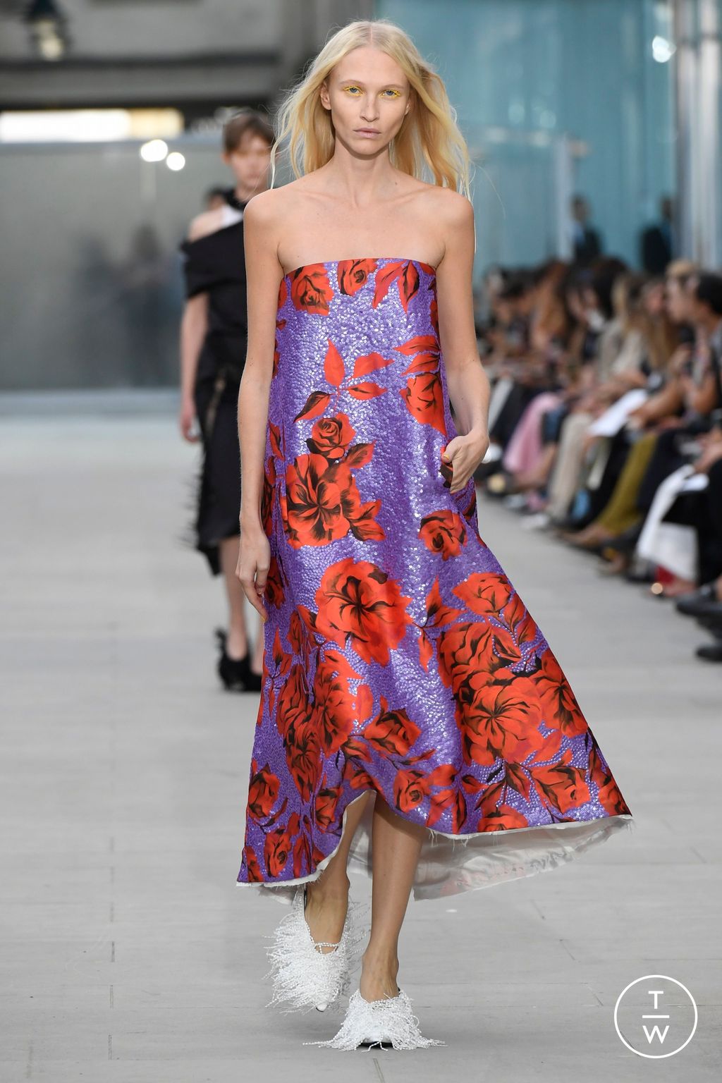 Fashion Week Paris Spring/Summer 2024 look 32 de la collection AZ Factory womenswear
