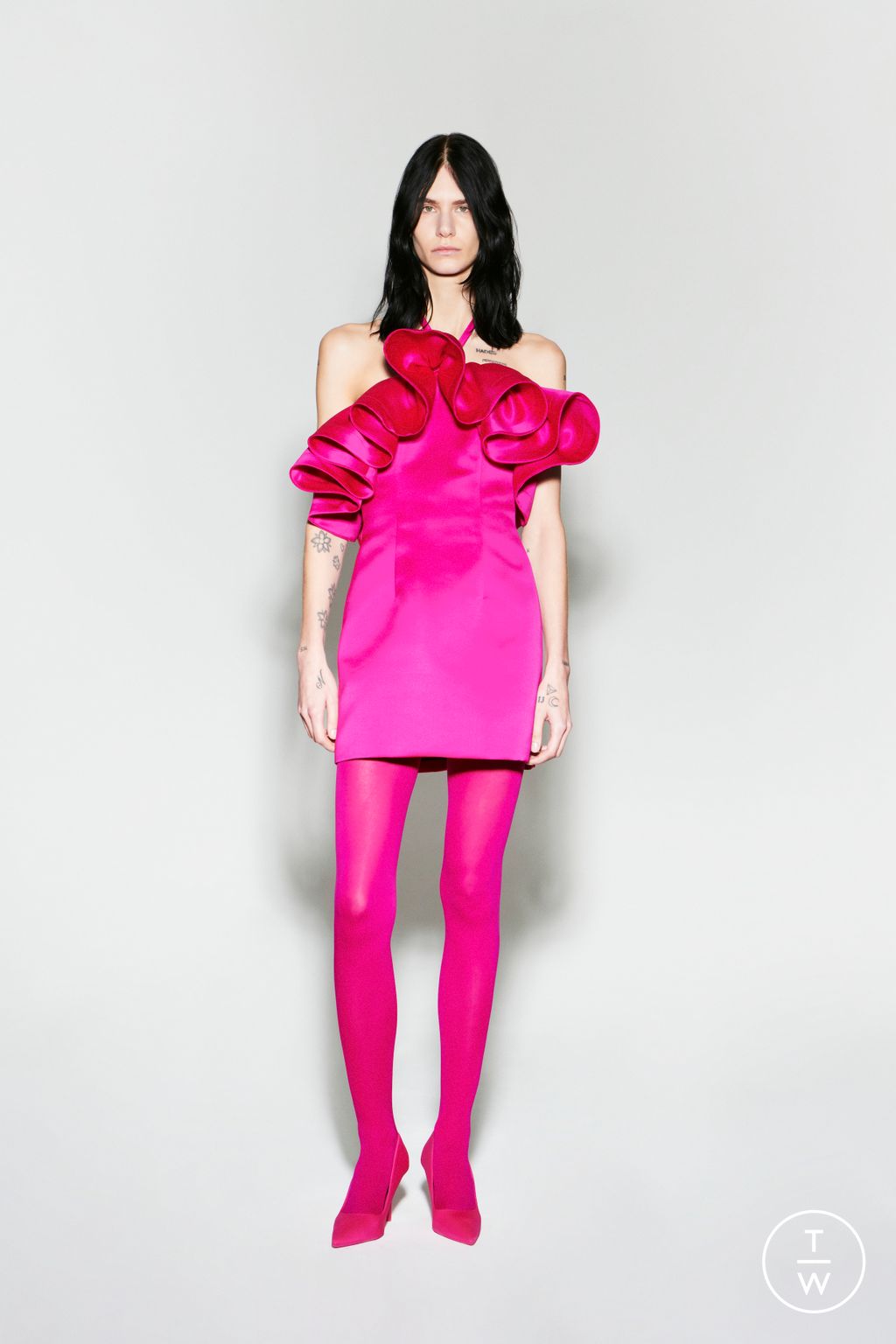 Fashion Week Paris Pre-Fall 2024 look 17 from the AZ Factory collection womenswear