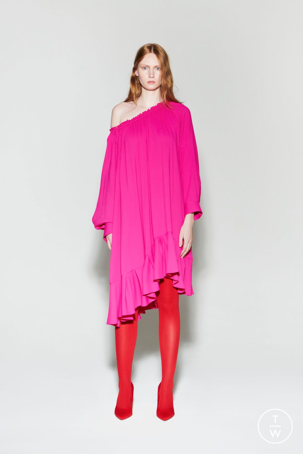 Fashion Week Paris Pre-Fall 2024 look 3 from the AZ Factory collection womenswear