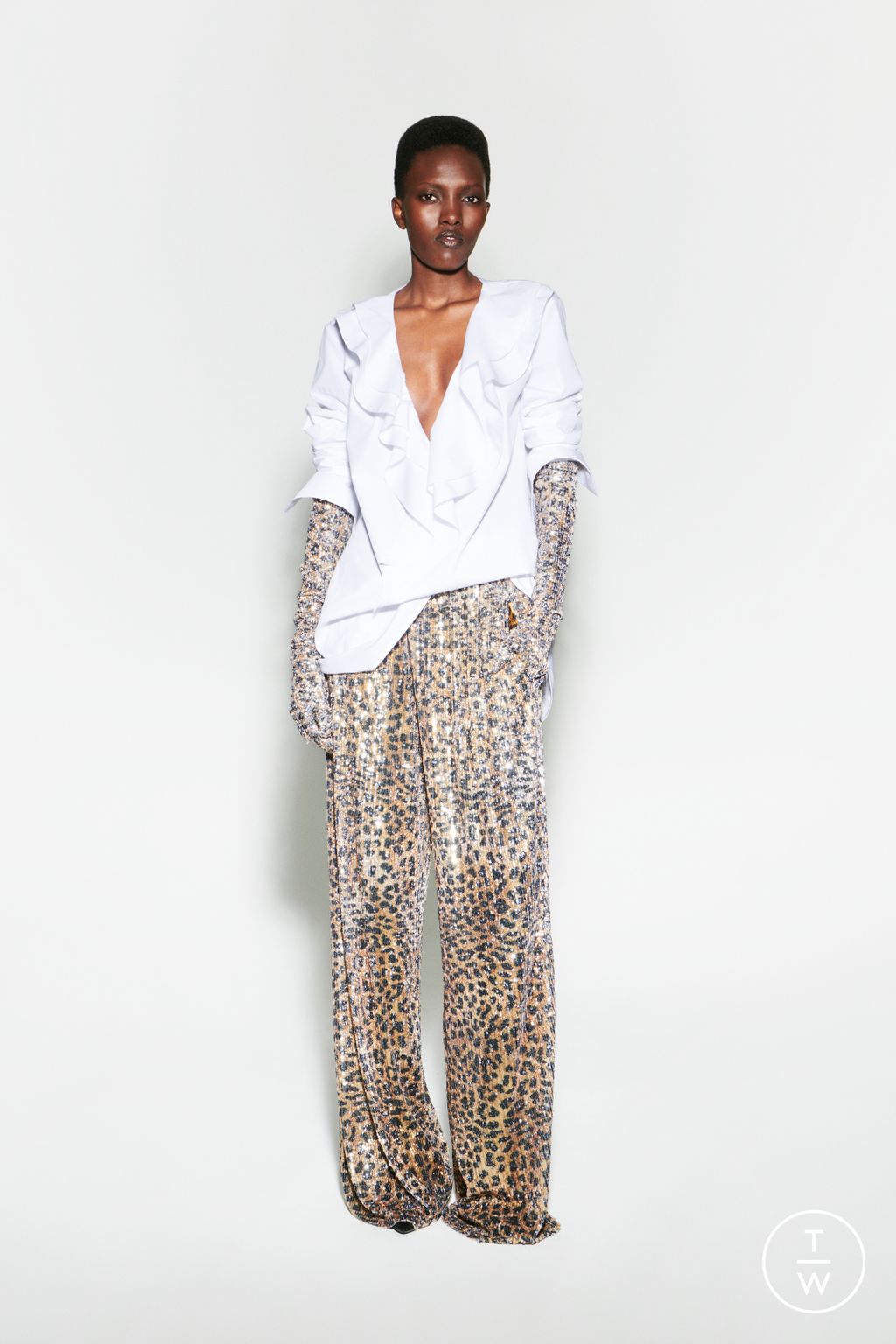 Fashion Week Paris Pre-Fall 2024 look 32 from the AZ Factory collection womenswear