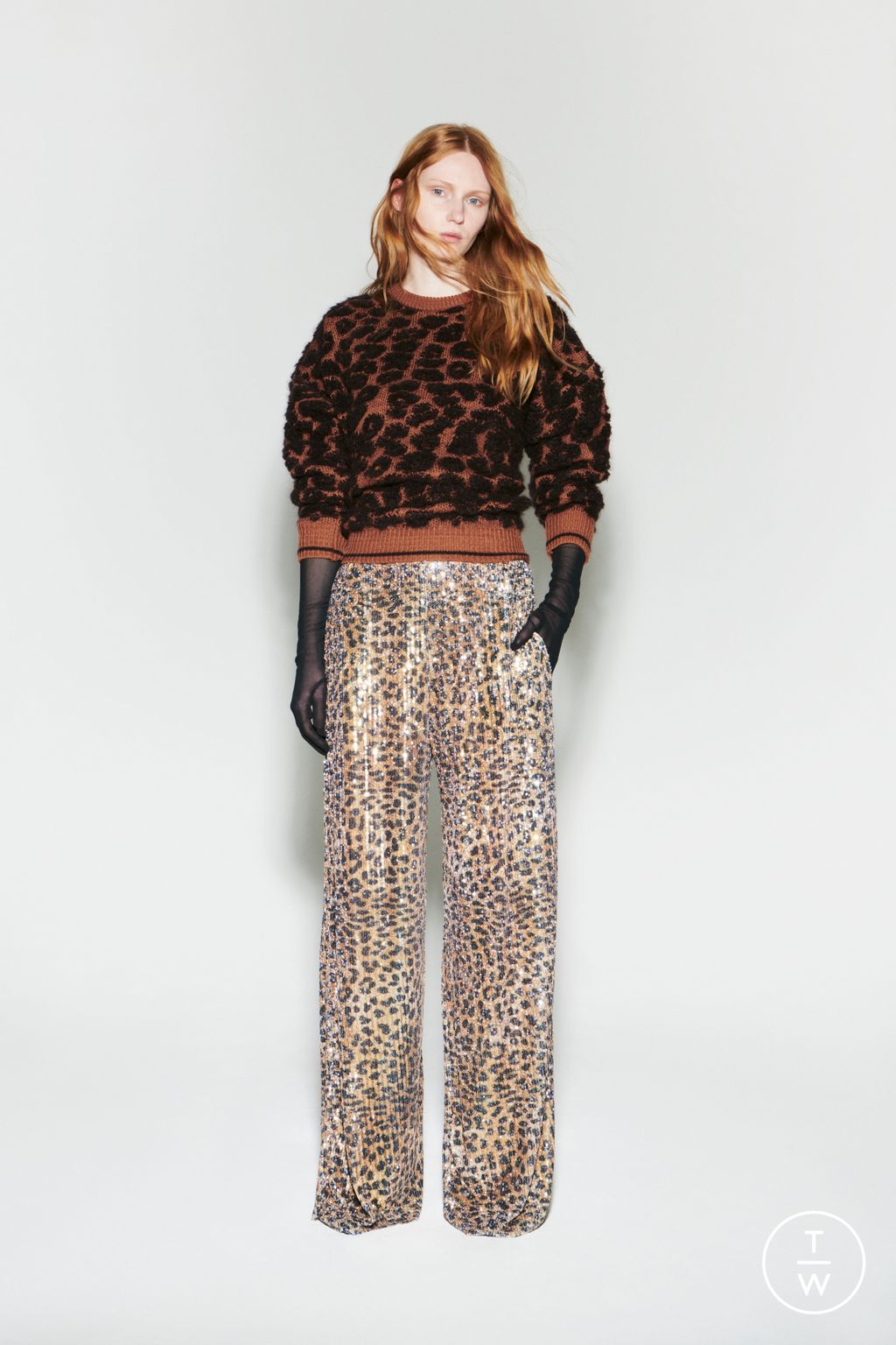 Fashion Week Paris Pre-Fall 2024 look 34 from the AZ Factory collection womenswear