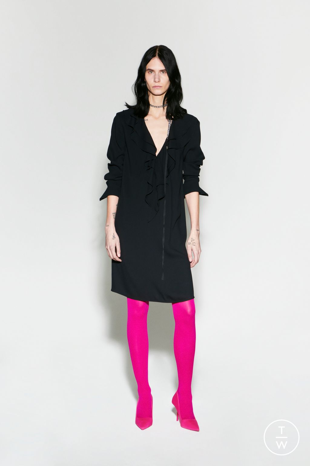 Fashion Week Paris Pre-Fall 2024 look 39 from the AZ Factory collection womenswear