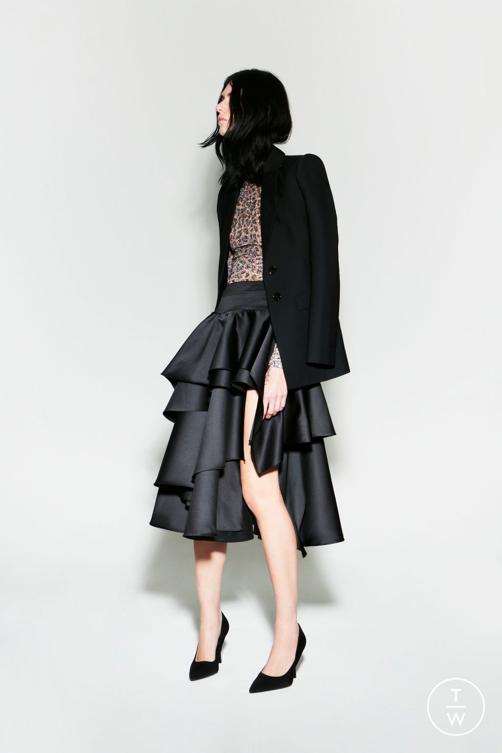 Fashion Week Paris Pre-Fall 2024 look 40 from the AZ Factory collection womenswear