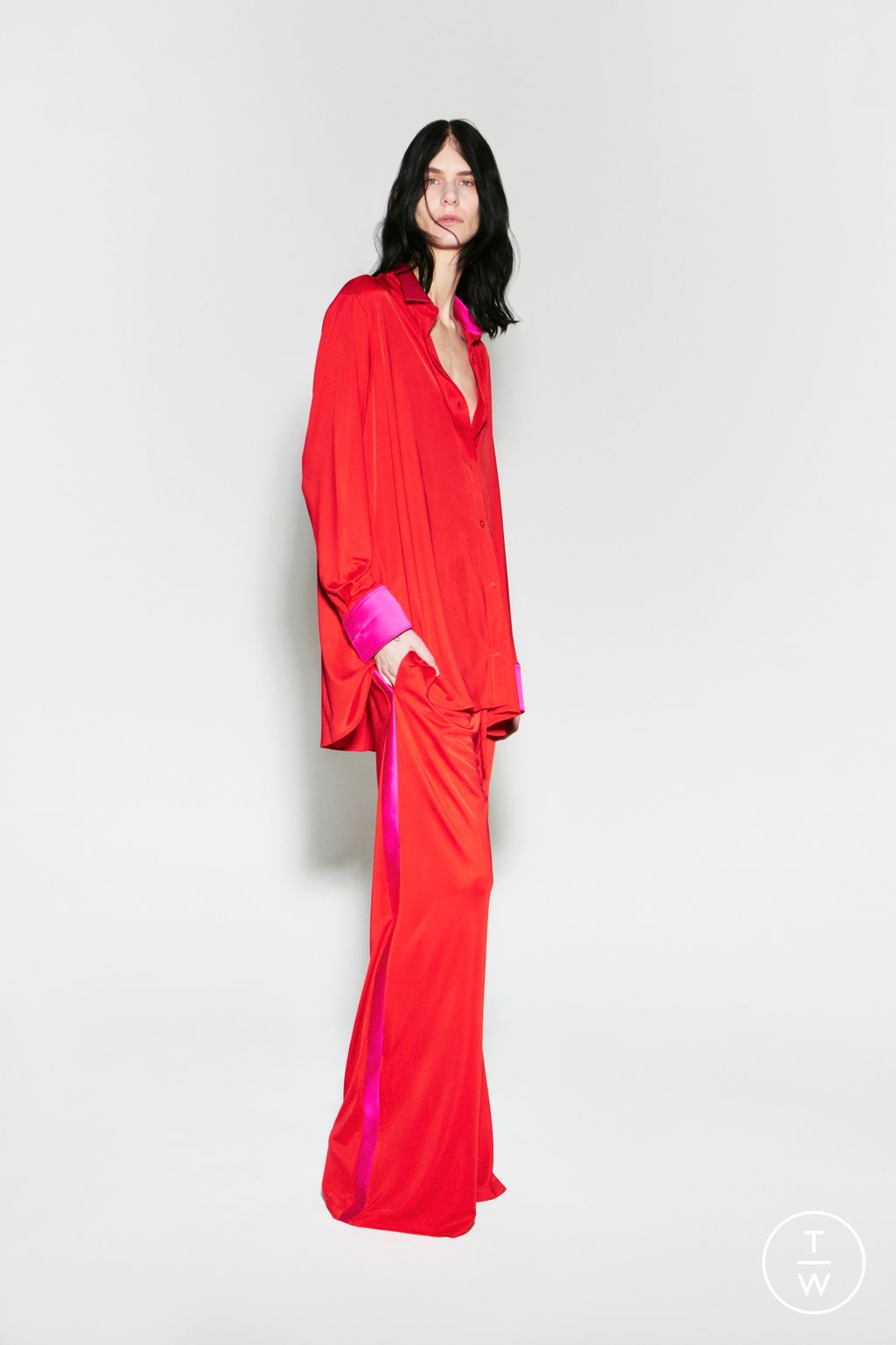 Fashion Week Paris Pre-Fall 2024 look 5 from the AZ Factory collection 女装