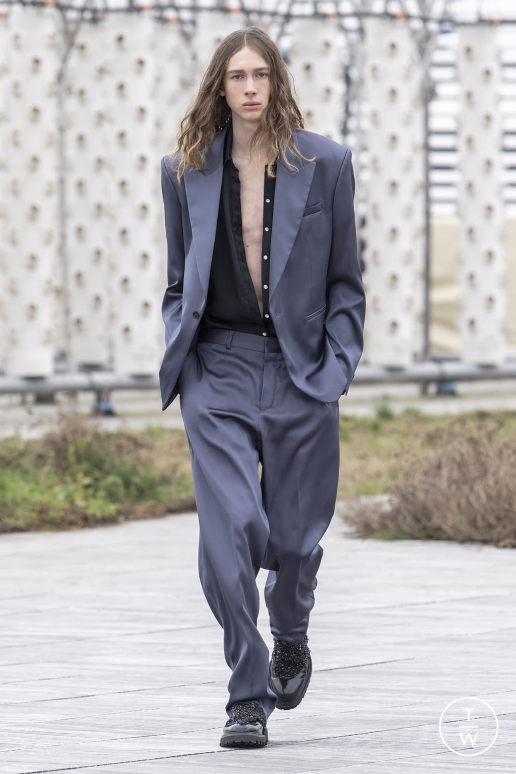 Fashion Week Paris Spring/Summer 2022 look 5 from the Azzaro collection 高级定制