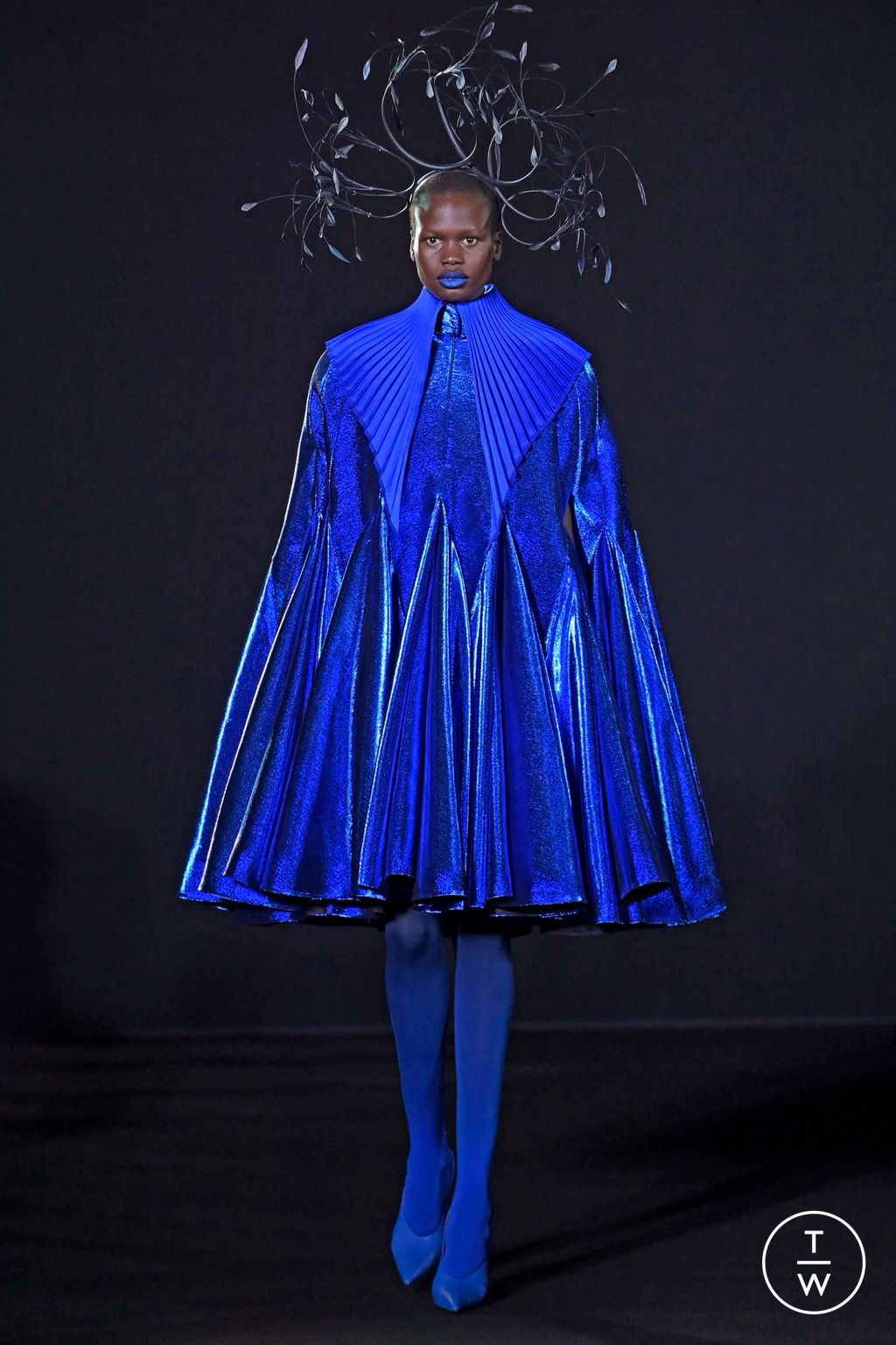 Fashion Week Paris Spring/Summer 2023 look 3 from the Robert Wun collection couture