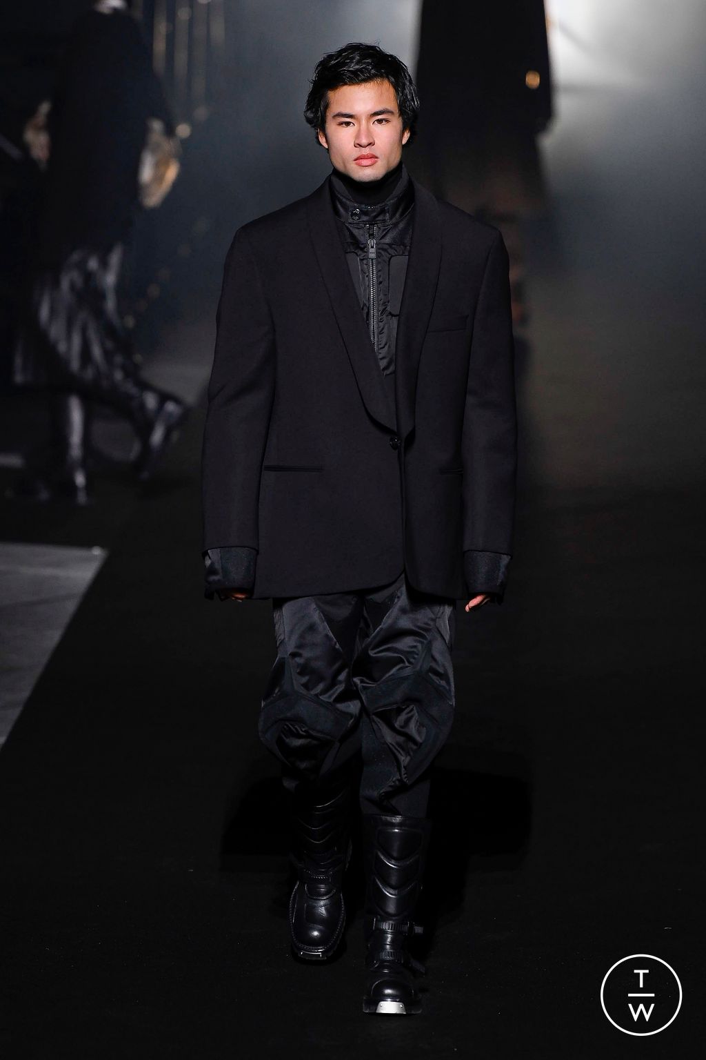 Fashion Week Milan Fall/Winter 2022 look 52 from the Boss collection 女装