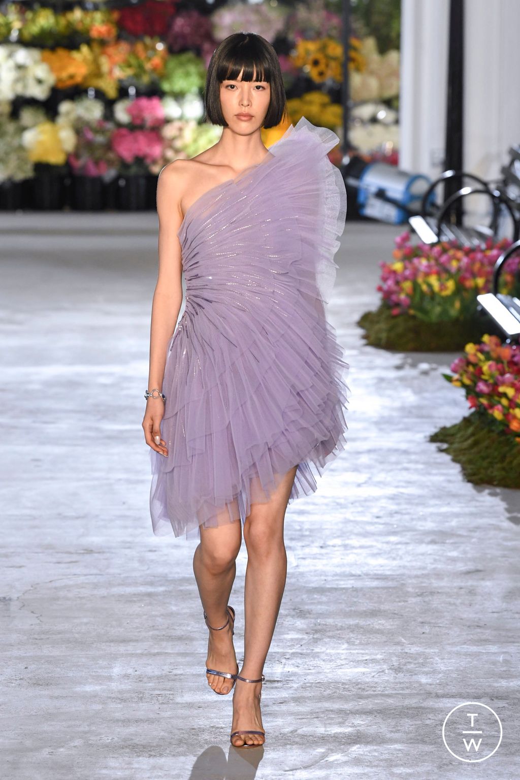 Fashion Week New York Spring/Summer 2023 look 13 de la collection Pamella Roland womenswear
