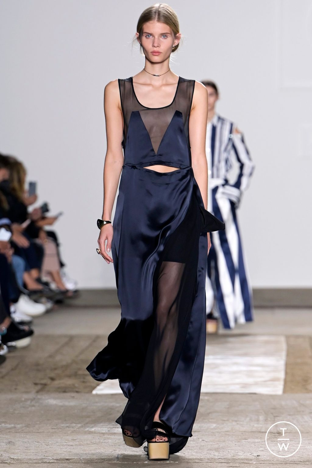 Fashion Week Milan Spring/Summer 2023 look 25 from the Ports 1961 collection 女装