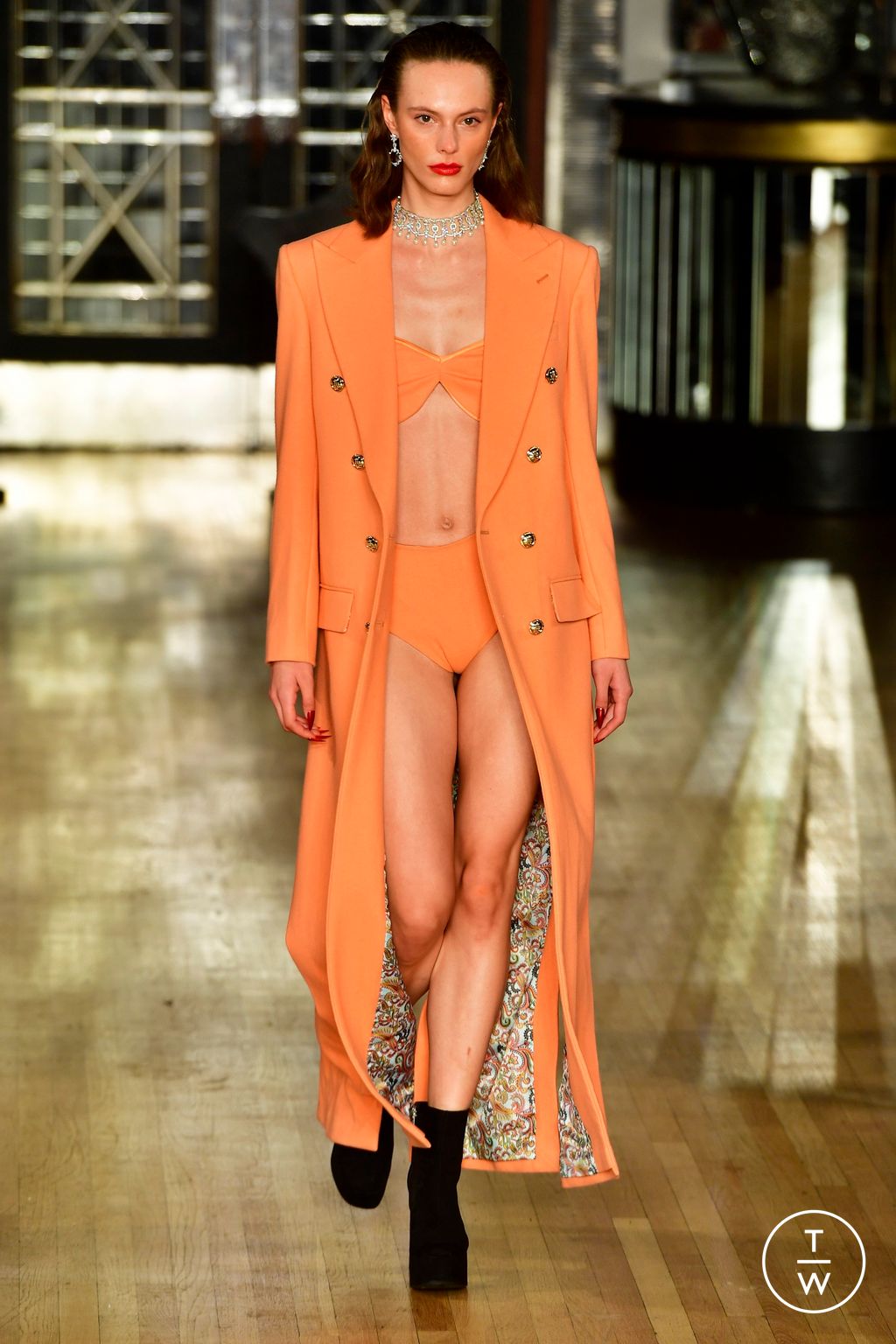 Fashion Week London Spring/Summer 2023 look 85 from the Helen Anthony collection womenswear
