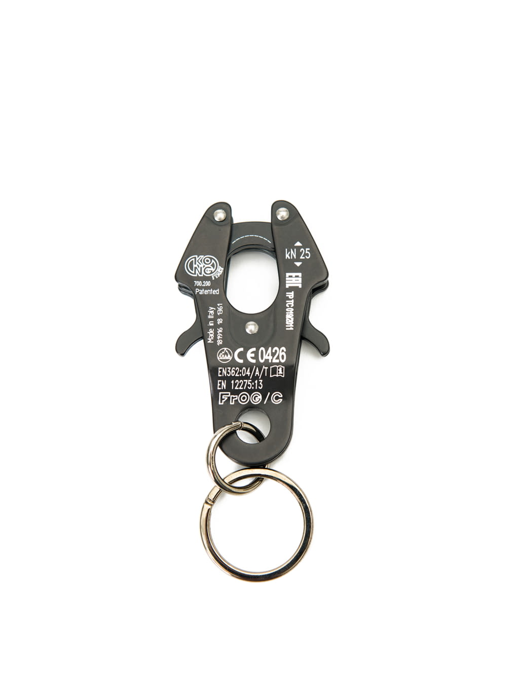 Fashion Week Paris Spring/Summer 2019 look 112 from the Off-White collection menswear accessories