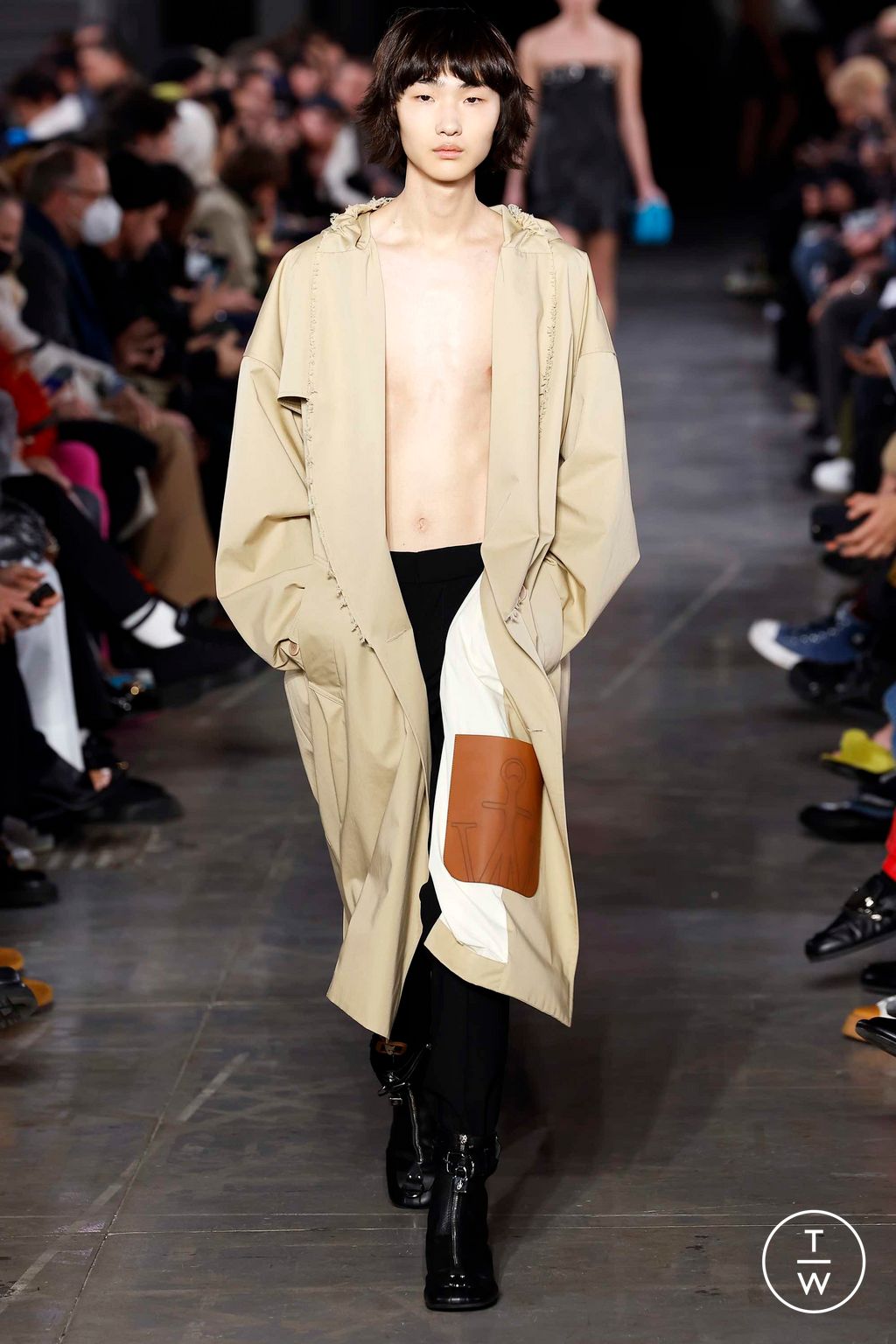 Fashion Week Milan Fall/Winter 2023 look 13 from the JW Anderson collection 男装