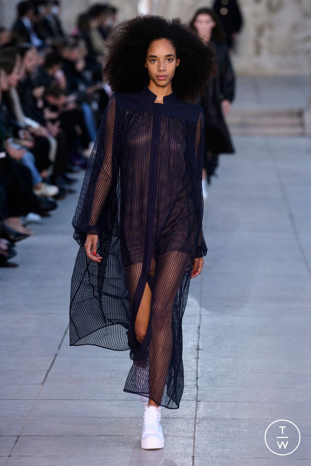 Fashion Week Paris Spring/Summer 2023 look 35 from the Akris collection 女装