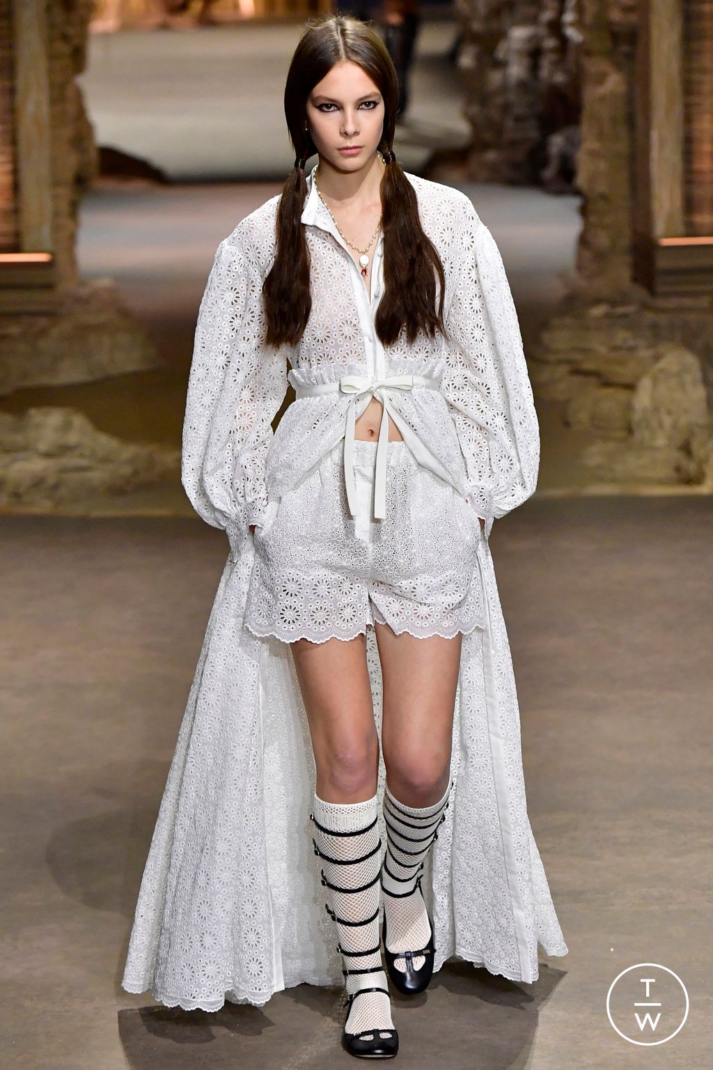 Fashion Week Paris Spring/Summer 2023 look 16 de la collection Christian Dior womenswear