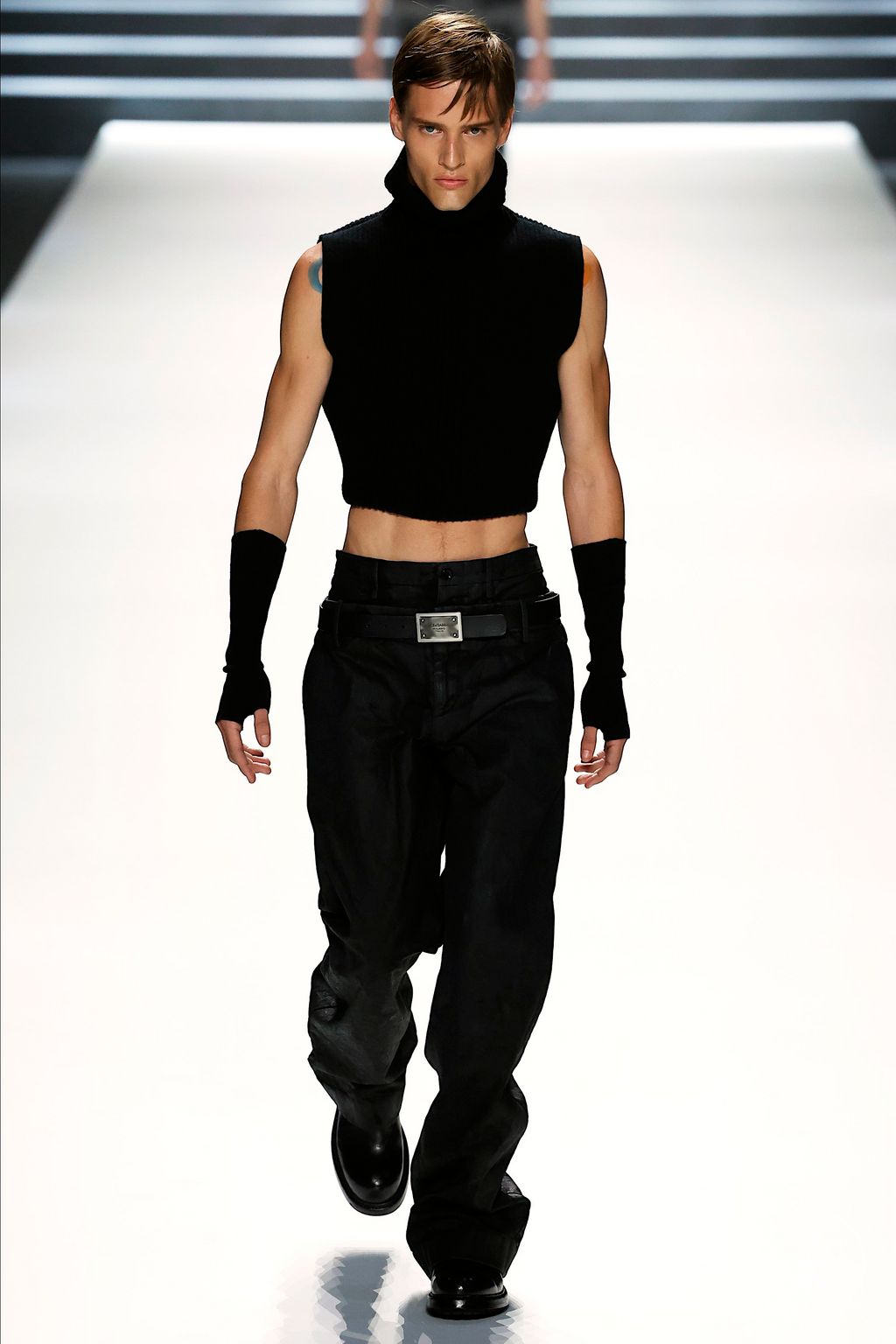 Dolce & Gabbana FW23 menswear #16 - Tagwalk: The Fashion Search Engine