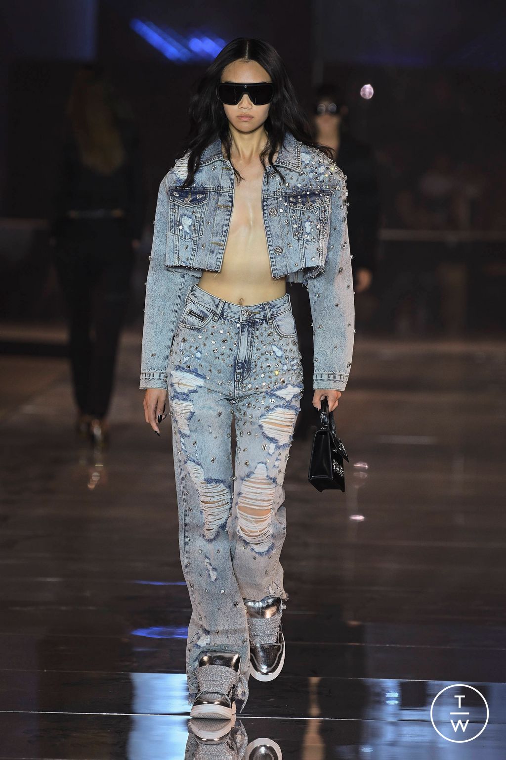 Fashion Week Milan Spring/Summer 2023 look 10 from the Philipp Plein collection 女装