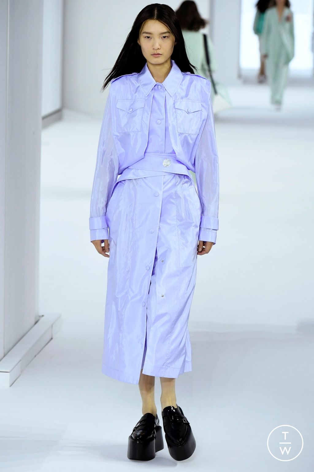 Fashion Week Paris Spring/Summer 2023 look 11 from the Shang Xia collection womenswear