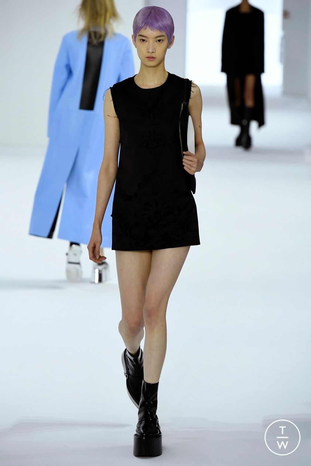 Fashion Week Paris Spring/Summer 2023 look 35 de la collection Shang Xia womenswear