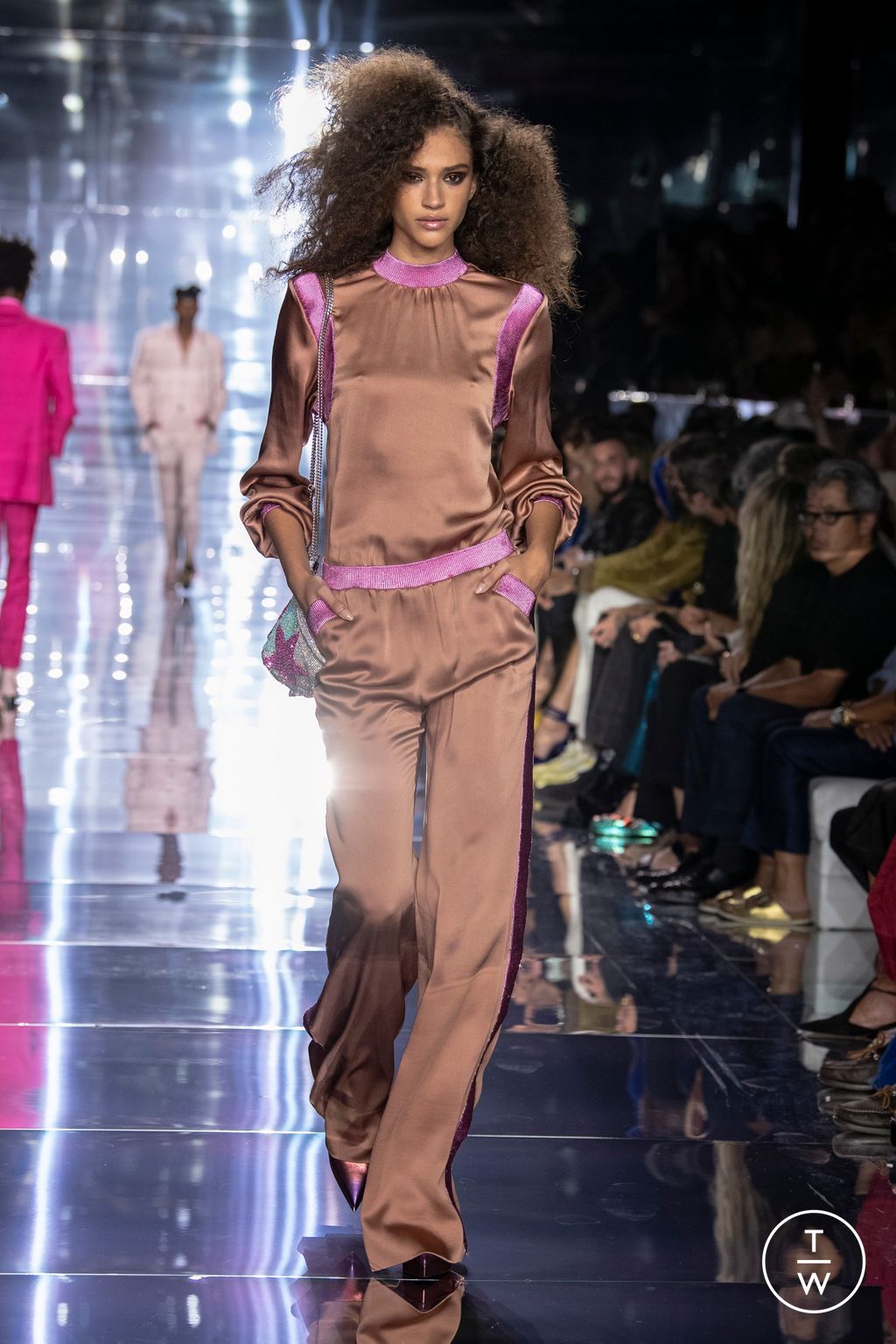 Fashion Week New York Spring/Summer 2023 look 25 from the Tom Ford collection womenswear