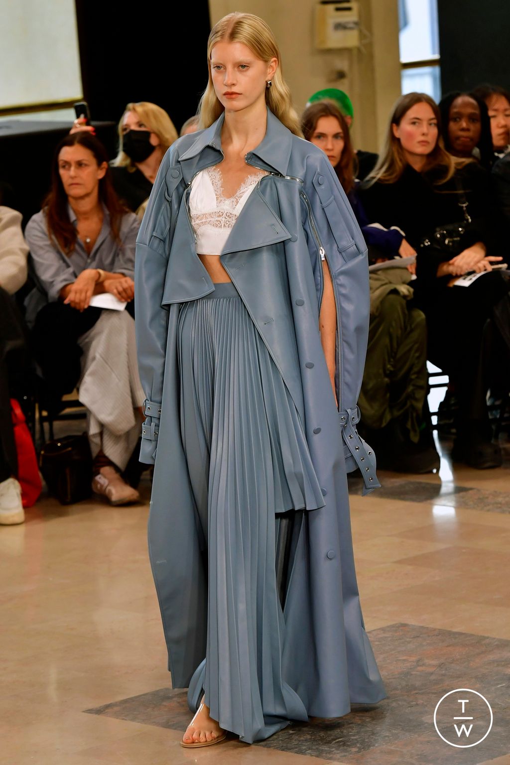 Fashion Week Paris Spring/Summer 2023 look 19 from the Rokh collection womenswear