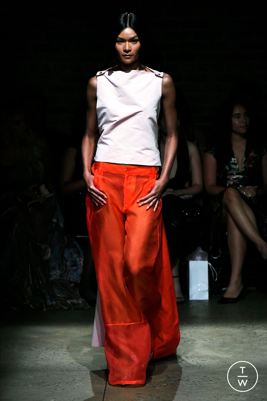 Fashion Week New York Spring/Summer 2025 look 2 from the Bach Mai collection 女装