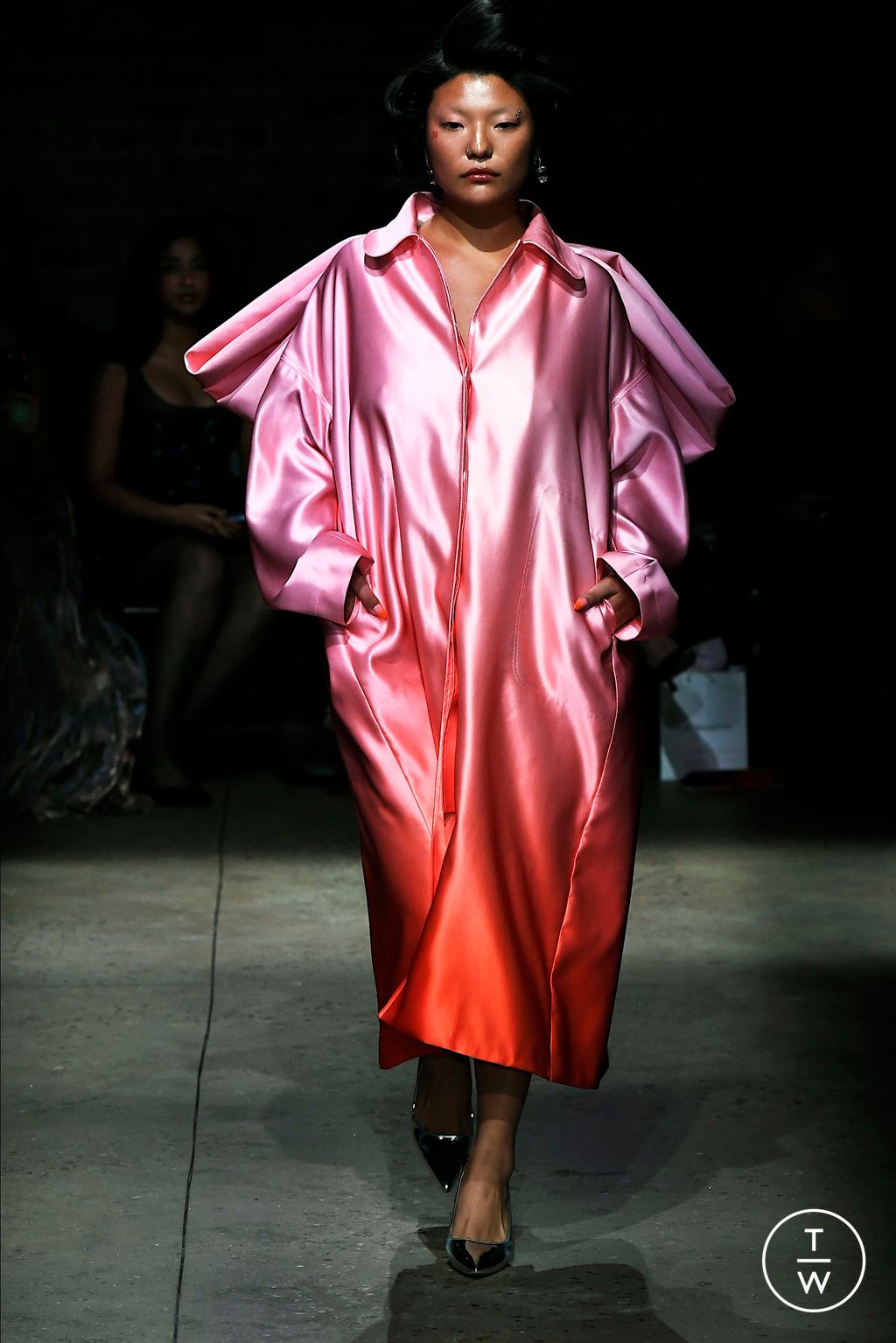 Fashion Week New York Spring/Summer 2025 look 17 from the Bach Mai collection 女装