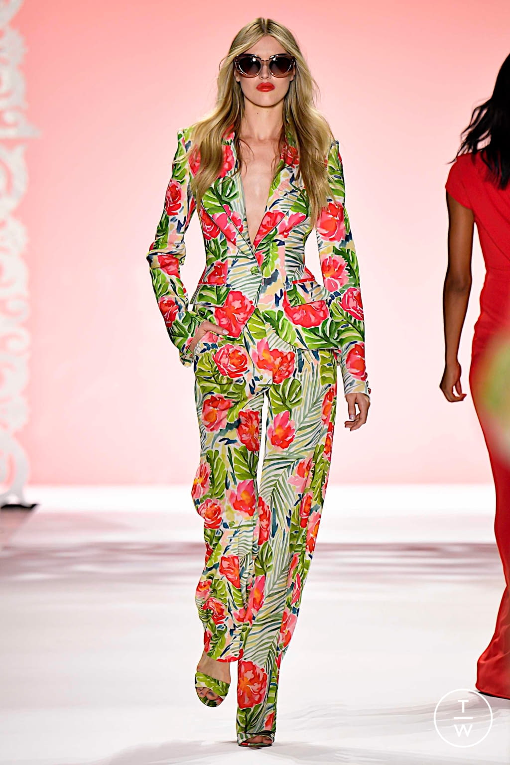 Fashion Week New York Spring/Summer 2020 look 9 from the Badgley Mischka collection womenswear