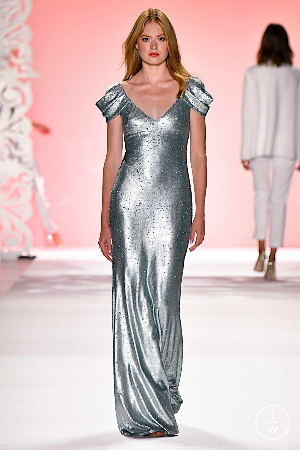 Fashion Week New York Spring/Summer 2020 look 43 from the Badgley Mischka collection womenswear