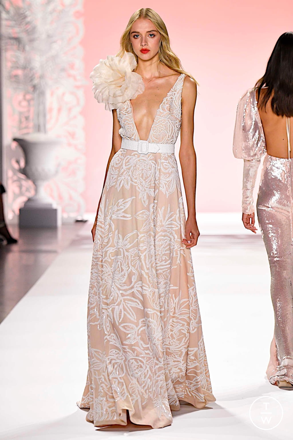 Fashion Week New York Spring/Summer 2020 look 50 from the Badgley Mischka collection womenswear